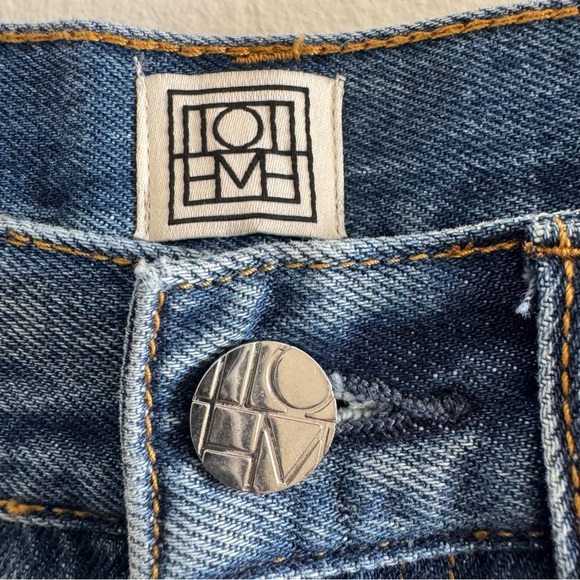 Toteme Classic Cut Denim Jeans Raw Hem size 27 - Picture 5 of 11